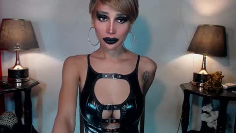Queen Sofia online show from 28, 5, 2026