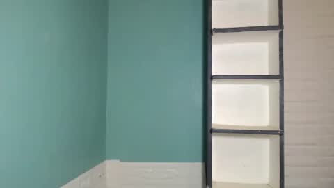 Snapshot of sexymika_xoxo chatting on 15, 11, 2025 Mika online show from 15, 11, 2025