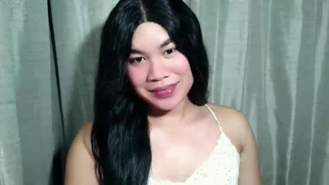 Snapshot of sexymika_xoxo chatting on 11, 3, 2026 Mika online show from 11, 3, 2026