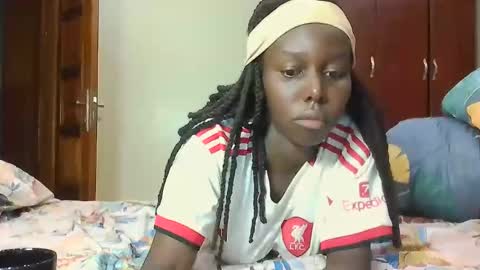 Snapshot of sexymomoh chatting on 7, 4, 2026 sexymomoh online show from 7, 4, 2026