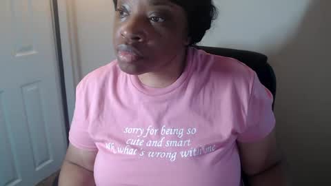 Snapshot of sexymona1218 chatting on 6, 7, 2026 SexyMona online show from 6, 7, 2026