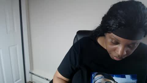 Snapshot of sexymona1218 chatting on 8, 7, 2026 SexyMona online show from 8, 7, 2026