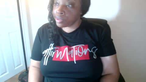 Snapshot of sexymona1218 chatting on 15, 7, 2026 SexyMona online show from 15, 7, 2026