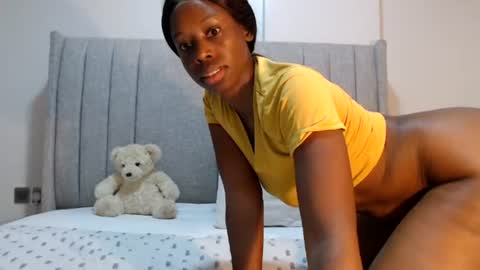 sexymonalisa1 online show from 25, 7, 2026