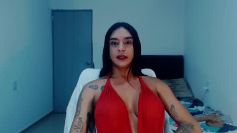 Natalia Duran online show from 18, 12, 2024