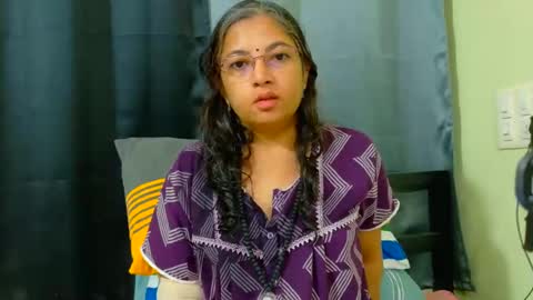 Snapshot of sexyniharika chatting on 28, 9, 2025 Niharika online show from 28, 9, 2025