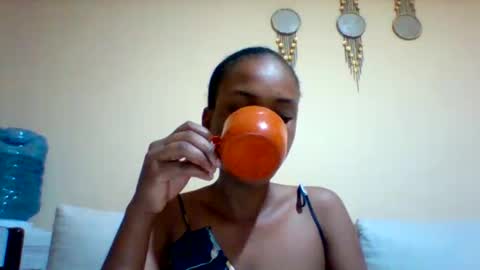 DOVY ACHIENG online show from 21, 9, 2025