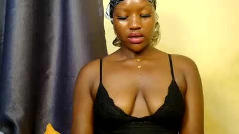 sexyroznnah online show from 14, 6, 2026