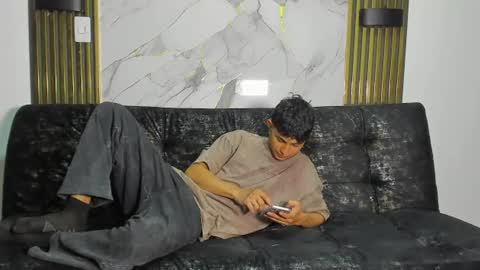 MATIAS-18   THIAHO -18  MAX-19  NICOKALY-19  CAIN-19   MOD ESTEBAN online show from 4, 8, 2026