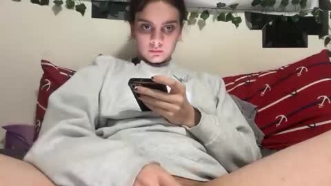 Snapshot of sexyshayla_twink chatting on 7, 1, 2026 sexyshayla_twink online show from 7, 1, 2026