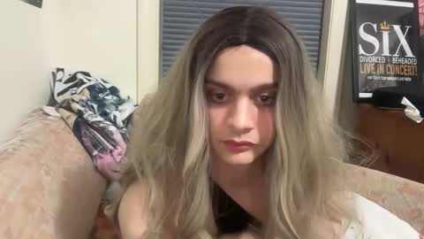 Snapshot of sexyshayla_twink chatting on 8, 1, 2026 sexyshayla_twink online show from 8, 1, 2026