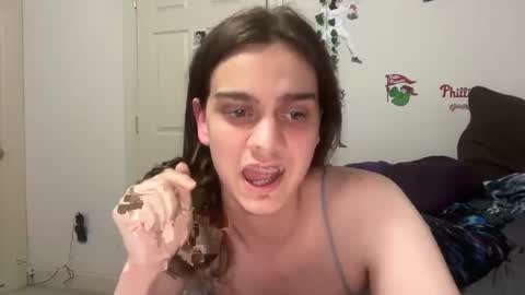 Snapshot of sexyshayla_twink chatting on 12, 3, 2026 sexyshayla_twink online show from 12, 3, 2026