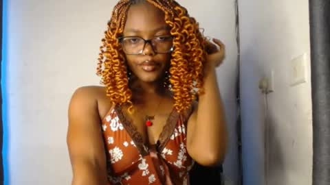 Darkskinned Rae online show from 6, 4, 2026