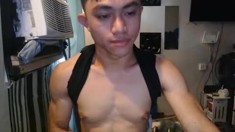 sexystrongcum online show from 3, 5, 2026