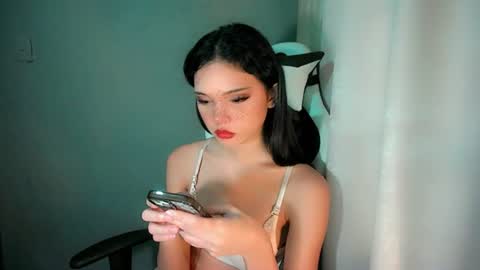 sexytight_tanya online show from 8, 8, 2026