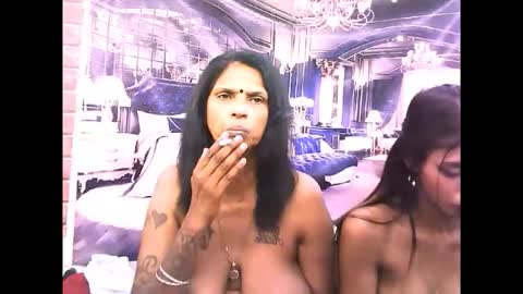 sexyva4u2luv online show from 15, 11, 2025