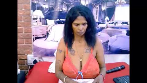 sexyva4u2luv online show from 4, 5, 2026
