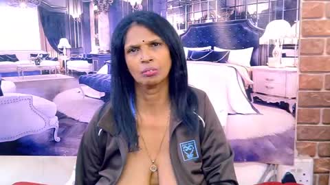 sexyva4u2luv online show from 23, 6, 2026