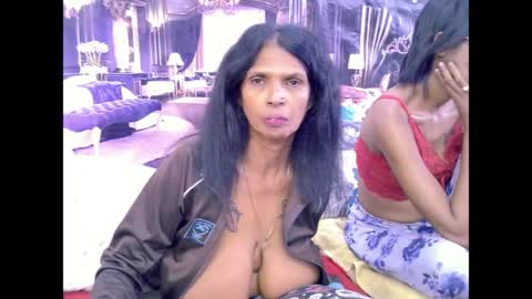 sexyva4u2luv online show from 28, 6, 2026