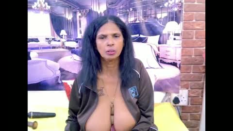 sexyva4u2luv online show from 29, 6, 2026