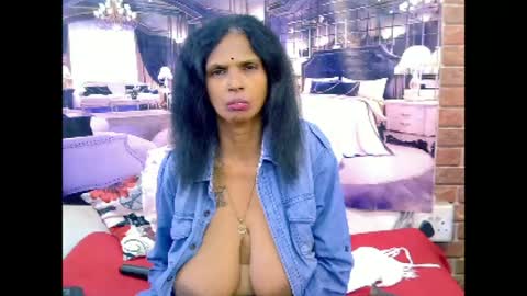 sexyva4u2luv online show from 30, 6, 2026