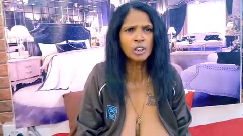 sexyva4u2luv online show from 21, 7, 2026