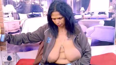 sexyva4u2luv online show from 31, 7, 2026