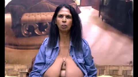 sexyva4u2luv online show from 1, 8, 2026