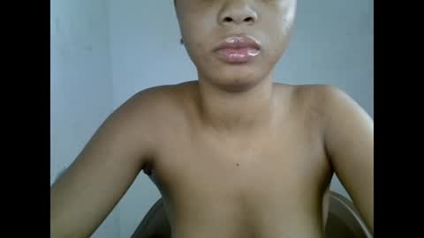 sexyxpeach online show from 17, 7, 2026