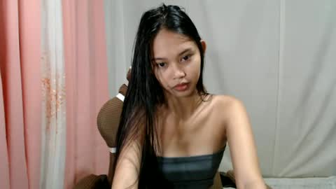 Snapshot of sexyy_monica chatting on 9, 7, 2026 MONICA online show from 9, 7, 2026