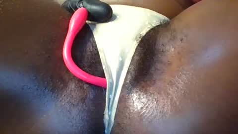 sexyy_pussy4147 online show from 17, 7, 2026