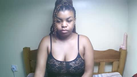 sexyyred_ online show from 21, 4, 2026