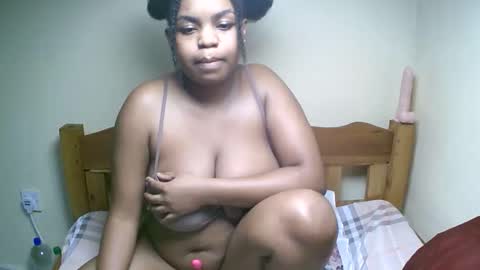 sexyyred_ online show from 5, 5, 2026