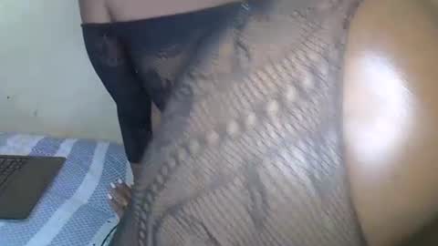 sexyzolin online show from 19, 6, 2026