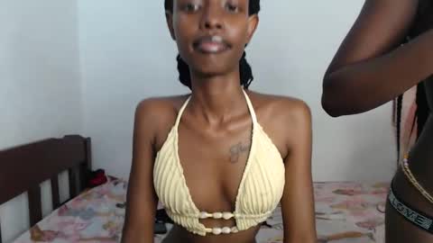 sexyzuriel online show from 26, 4, 2026