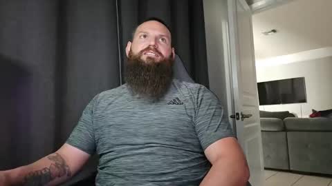 Snapshot of sflmarriedguy chatting on 10, 2, 2025 SouthFloridaStr8guy online show from 10, 2, 2025