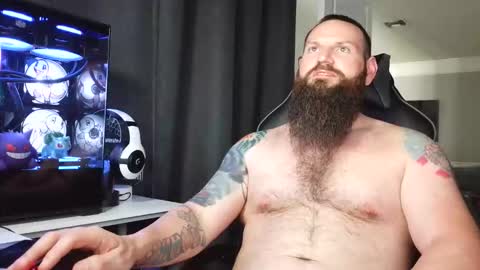 Snapshot of sflmarriedguy chatting on 8, 3, 2026 SouthFloridaStr8guy online show from 8, 3, 2026