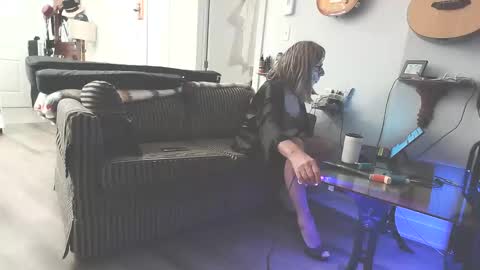 CD    Jeanne online show from 6, 10, 2025