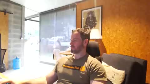 shad0w_hunter online show from 30, 4, 2026