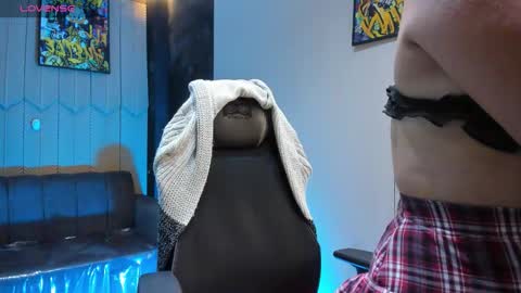 Snapshot of shaden_1 chatting on 31, 1, 2026 Liz online show from 31, 1, 2026