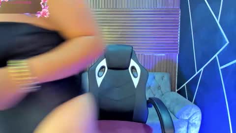 Snapshot of shaden_1 chatting on 20, 2, 2026 Liz online show from 20, 2, 2026