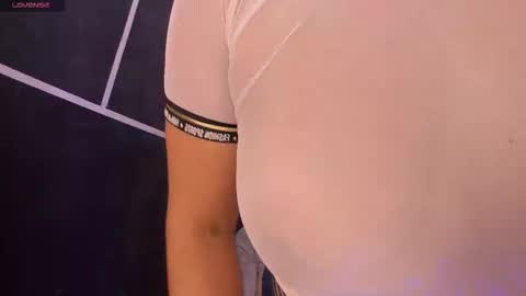 Snapshot of shaden_1 chatting on 28, 2, 2026 Liz online show from 28, 2, 2026