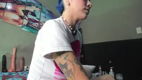 Snapshot of shadia_squirt chatting on 1, 8, 2026 shadia online show from 1, 8, 2026