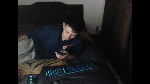Snapshot of shadow_men_ chatting on 19, 7, 2026 james online show from 19, 7, 2026
