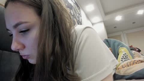 shadow_raffi online show from 14, 12, 2024