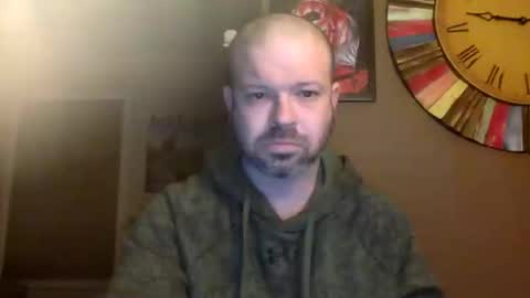 Shady online show from 23, 2, 2025