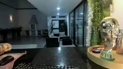 shaidy_scott online show from 13, 7, 2026