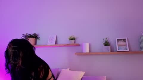 Snapshot of shainadavis chatting on 1, 3, 2026 Shaina online show from 1, 3, 2026