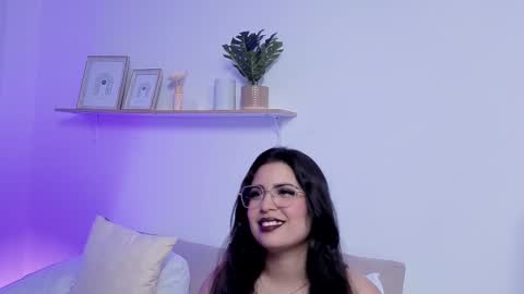 Snapshot of shainadavis chatting on 17, 3, 2026 Shaina online show from 17, 3, 2026