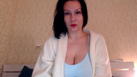 Mila online show from 4, 2, 2025